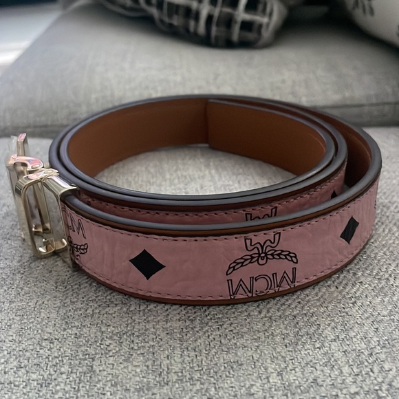 Reversible brown and pink MCM belt - Picture 2 of 2